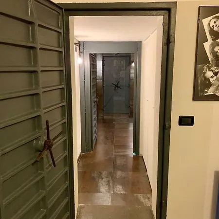 Fra Storia E Modernita *