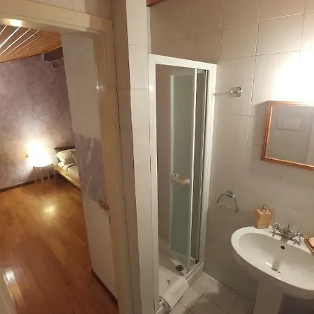 Quarto em Acomodações Particulares Casa Glicine *
