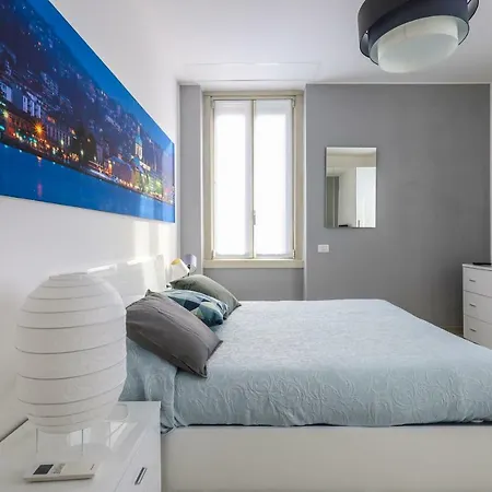 Center - Porta Romana Apartment *
