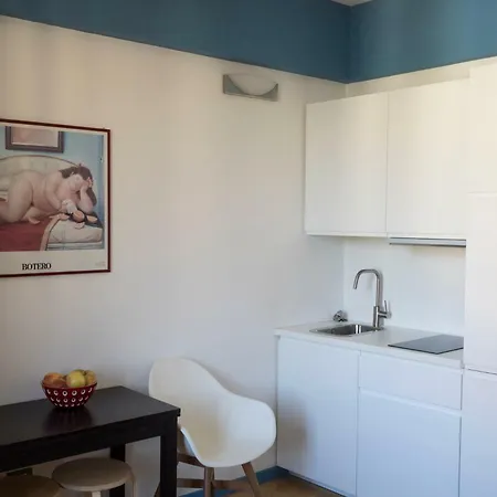 Silenzioso Nido Su 2 Piani Nella Piu Bella Apartment Milan