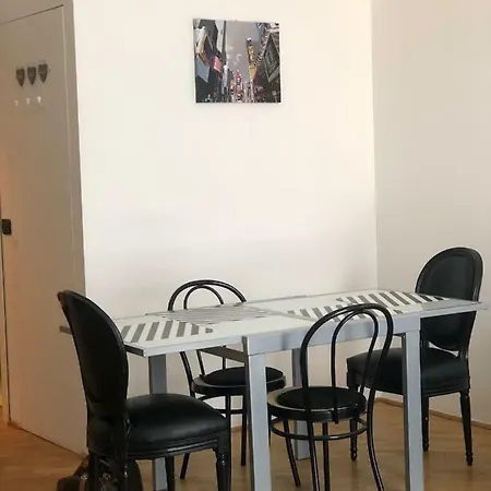 Sweet Watt Апартаменты *