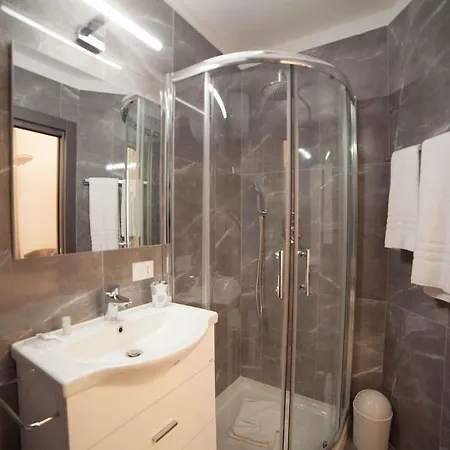 Affittacamere Imhome - Cadorna House