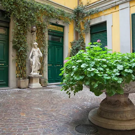 Cadorna House Pensión 2*