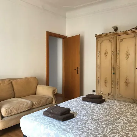 Apartment Via Paracelso, 5