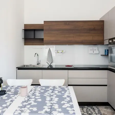 Apartment Amazing With A View