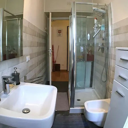 Design & Skyline Metro 5 Minuti, Isola Апартаменты