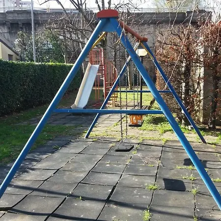 Lägenhet Il Giardino Dell'artista Stylish A