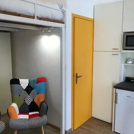 Easy - Porta Romana Apartment
