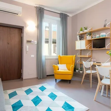 Anna Apartment *
