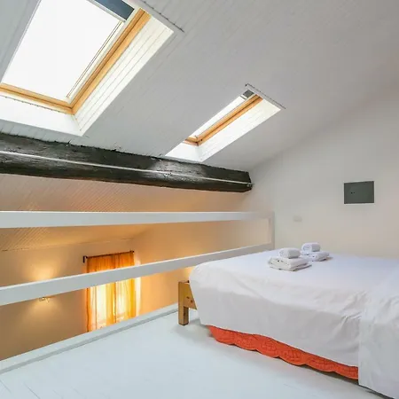 Sweet Ticinese - Italianflat *