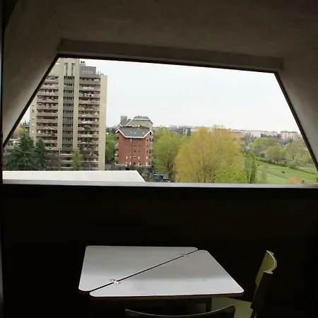 Dam's Crib Modern Loft Luxury Residential Appartement
