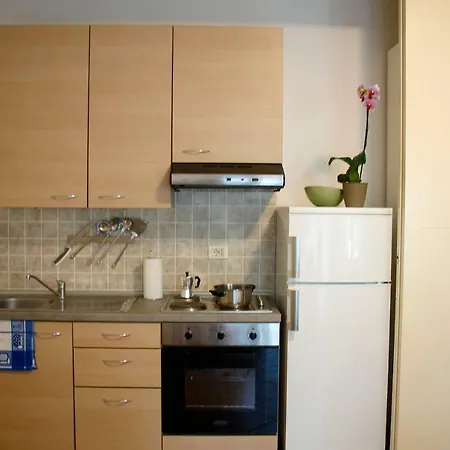 Daire Basement Turati 3 -consulates District Milano