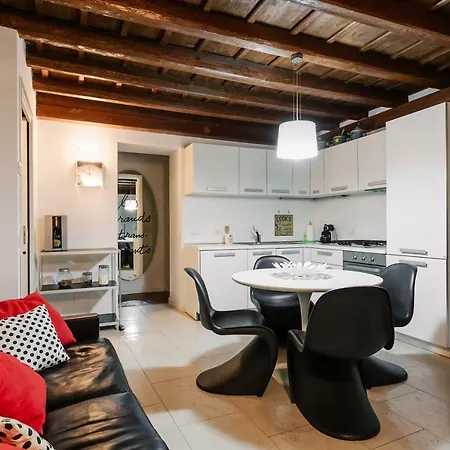 City Center - Missori Apartment *
