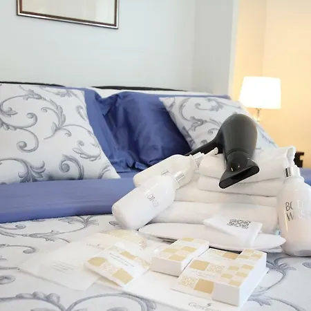Luxury Studio Apartment *