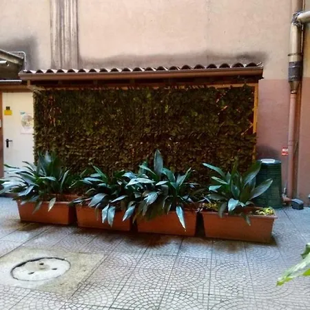 아파트 Cosy And Sweet Studio 3 Stops To Duomo 밀라노