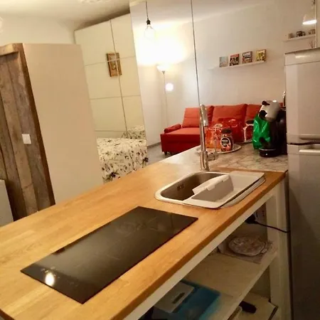 Cosy And Sweet Studio 3 Stops To Duomo 아파트 밀라노