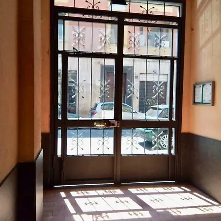 아파트 Cosy And Sweet Studio 3 Stops To Duomo 밀라노
