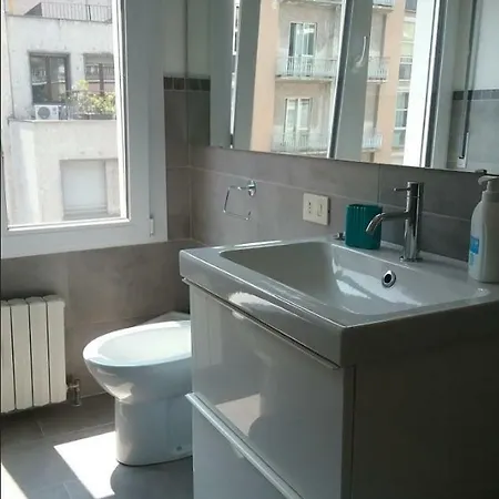City Centre Flat Apartamento Milán