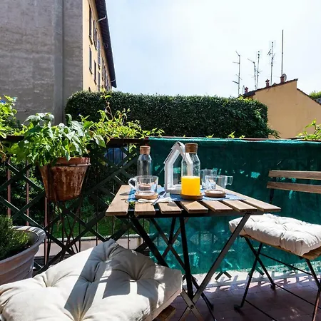 Guastalla Lovely Studio With Romantic Terrace *