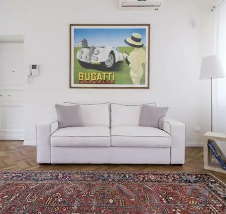 Hozyhome- Duomo In Via San Pietro All'orto Apartment *