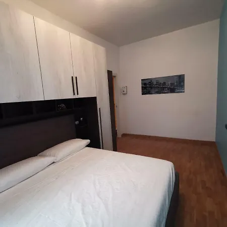 Bilocale Via Cagliero 9 Apartment Milan