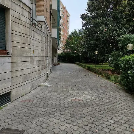 Bilocale Via Cagliero 9 Apartment