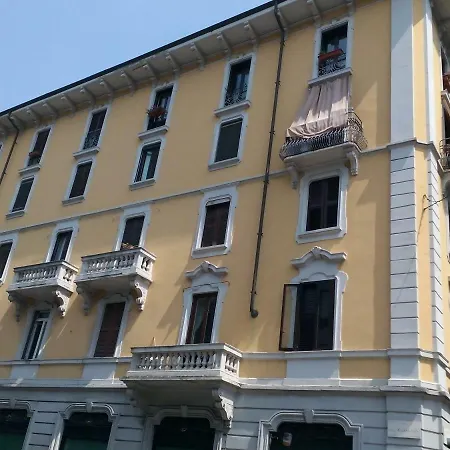 Apartment Sasa Shabby Chic Milan