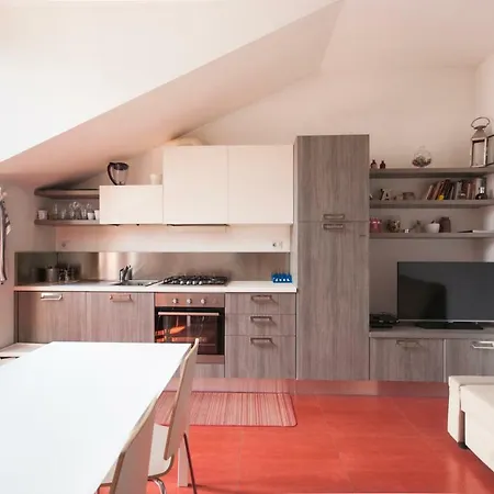 Apartamento Youhosty - Nicostrato 4 Milão