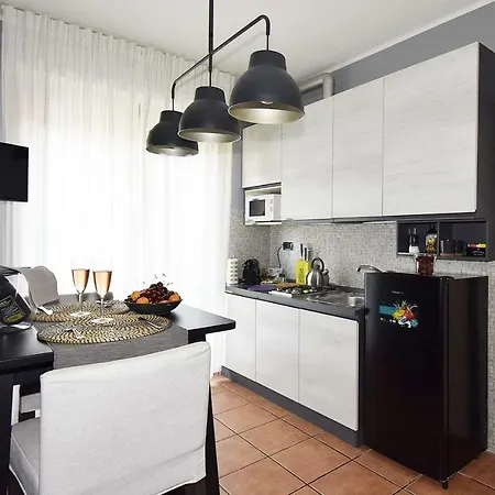 Co&mo A 16 Minuti Da Duomo Milão