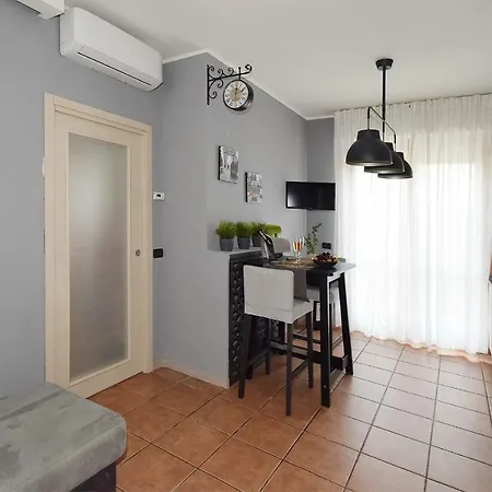 Co&mo A 16 Minuti Da Duomo * Milão