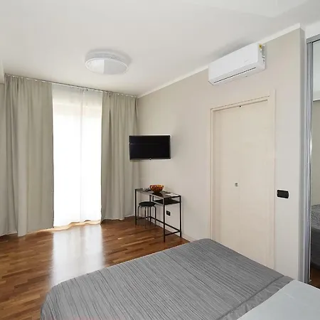 Co&mo A 16 Minuti Da Duomo Milão