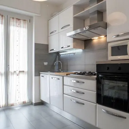 Suzzani Apartment *