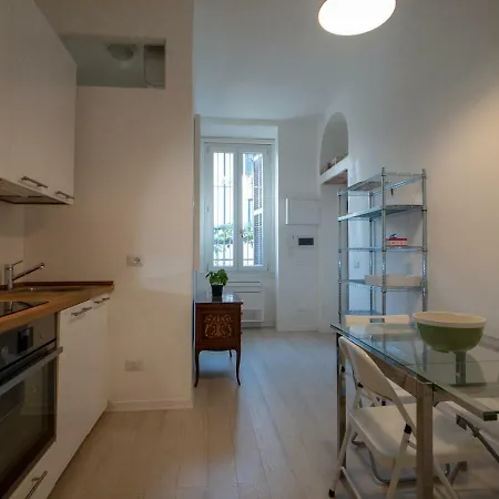 Apartment Beautiful New House In Corso Buenos Aires