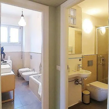 Color Up Your In A Stilish Mid-century Home! Apartment *