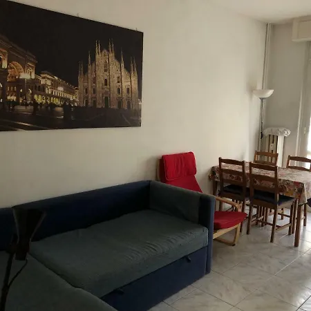 Homeathotel - Bilo Alcuino Apt. Apartment Milan