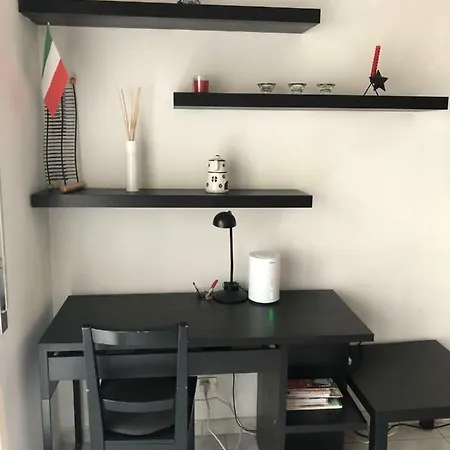 Apartment Homeathotel - Bilo Alcuino Apt.