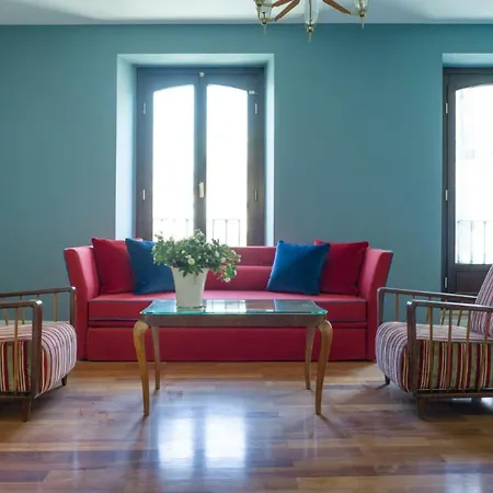 דירה Penthouse In Duomo מילאנו