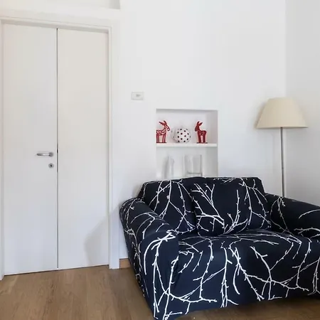 Italianway - Pavia 7 *