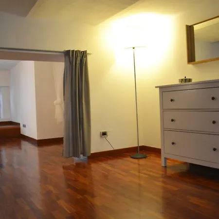 Via Valtellina Loft Apartment *