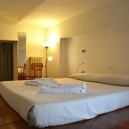 Via Valtellina Loft Apartment
