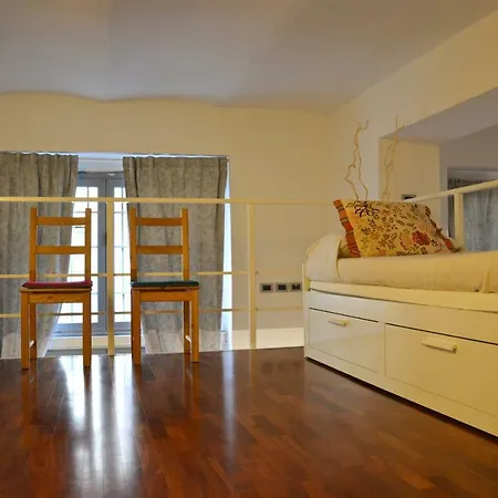 Via Valtellina Loft Apartment