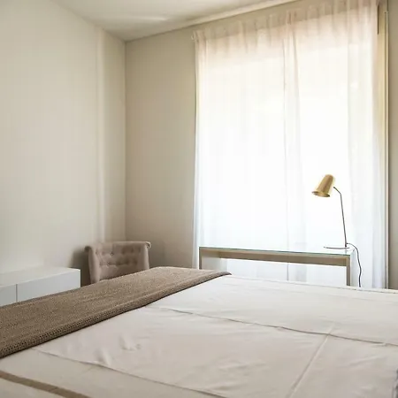 Spacious Modern Flat In A Lively Area * Milan