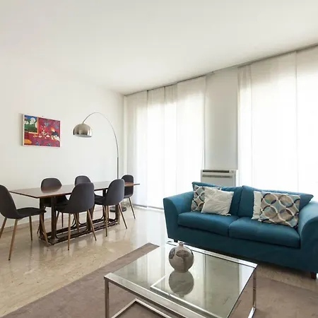 Spacious Modern Flat In A Lively Area * Milan