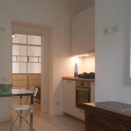 Beautiful New House In Corso Buenos Aires Mailand
