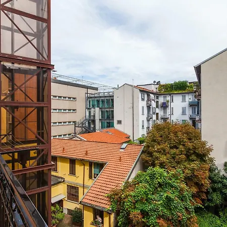 Fashion District Apartment