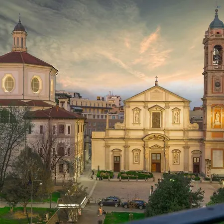 Mondeko Luxury Suites Vendégház