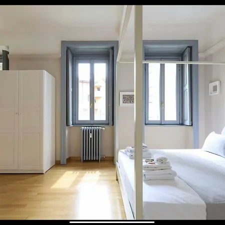 Mavi's San Babila Apartamento