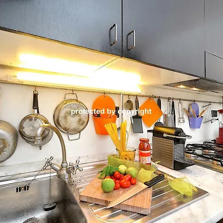 Exclusive Artistic Apartment