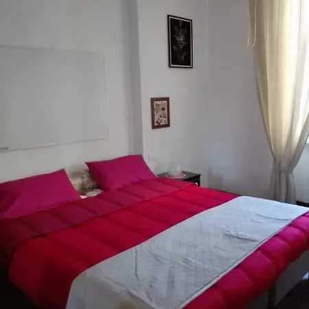 Isola Bi Bed and breakfast *