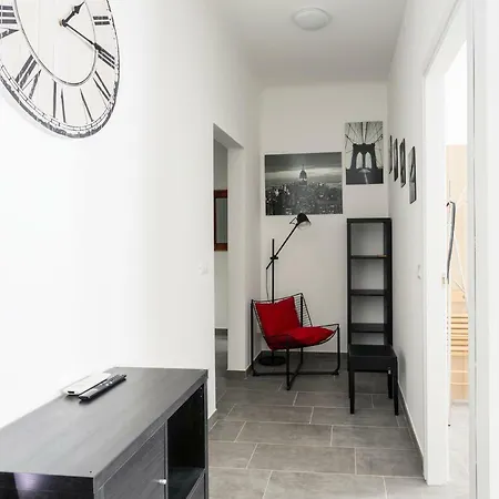 Comfortable Family Group Via Paruta Apartamento Milán